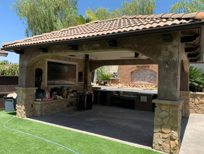 Finished outdoor living project